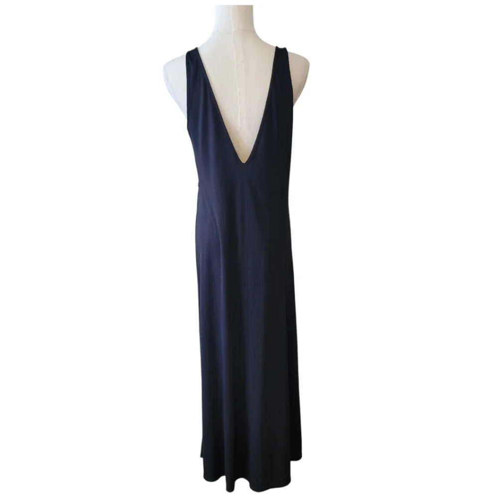 Victoria's Secret Black Sleeveless Long Lounging Gown Size‎ Medium